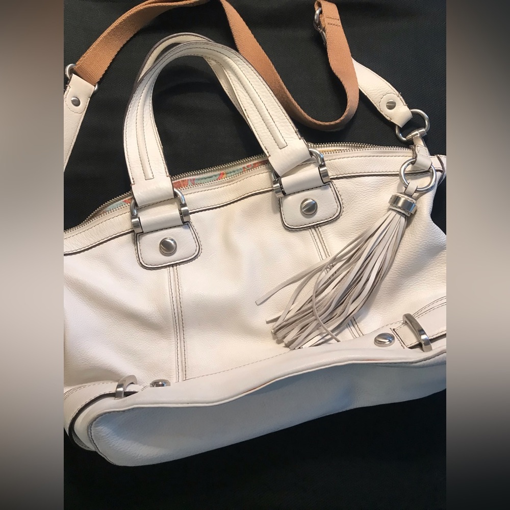SALE❣️ Original B Makowsky White Leather Convertible Satchel - Picture 4 of 5